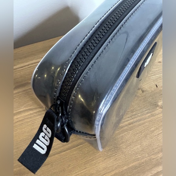 NWT UGG Janey II Clear Black Crossbody Belt Bag Adjustable Logo Purse Handbag - Picture 5 of 12